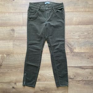 Loft Curvy Skinny Olive Corduroy Pants